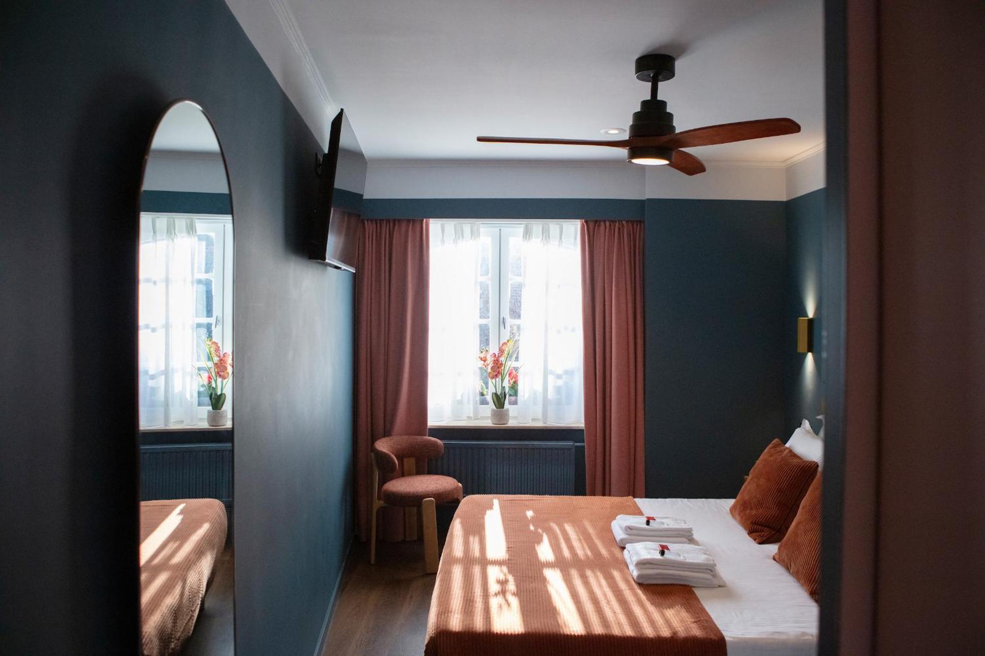 Gillis Eight By Romy&Travis Hotel Brugge Eksteriør billede