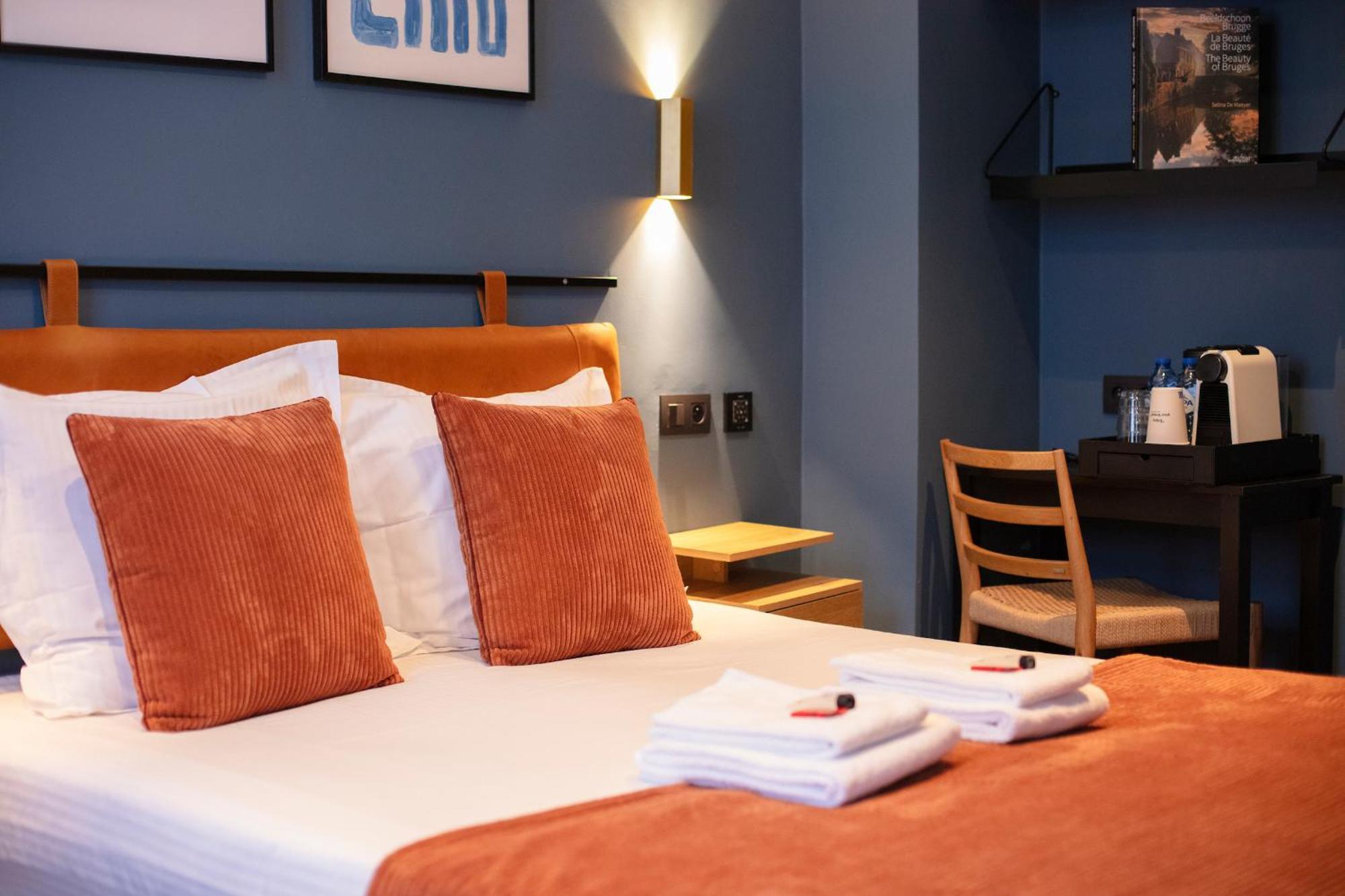 Gillis Eight By Romy&Travis Hotel Brugge Eksteriør billede